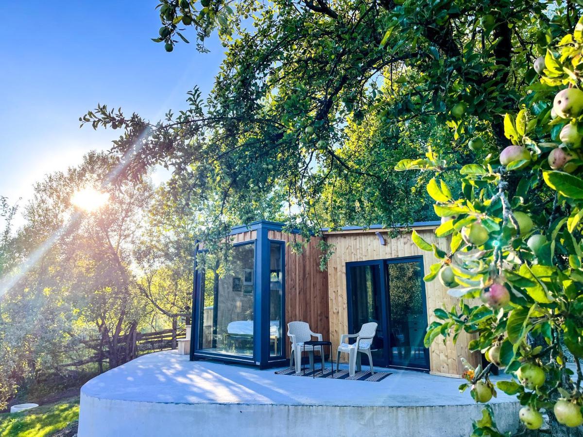 Bed and Breakfast Elysian Fields - The Island Tiny House Sadu Exteriér fotografie