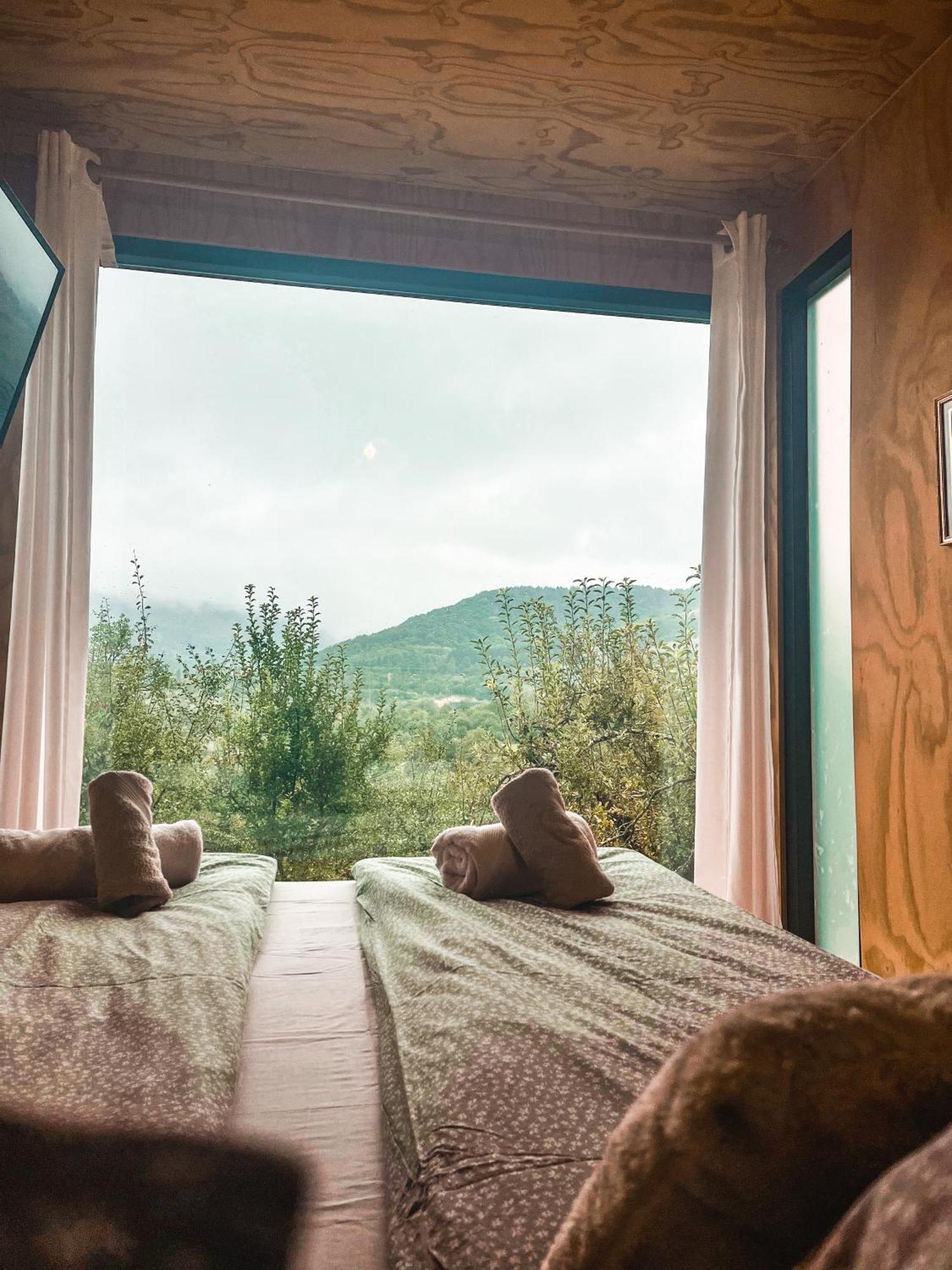 Bed and Breakfast Elysian Fields - The Island Tiny House Sadu Exteriér fotografie