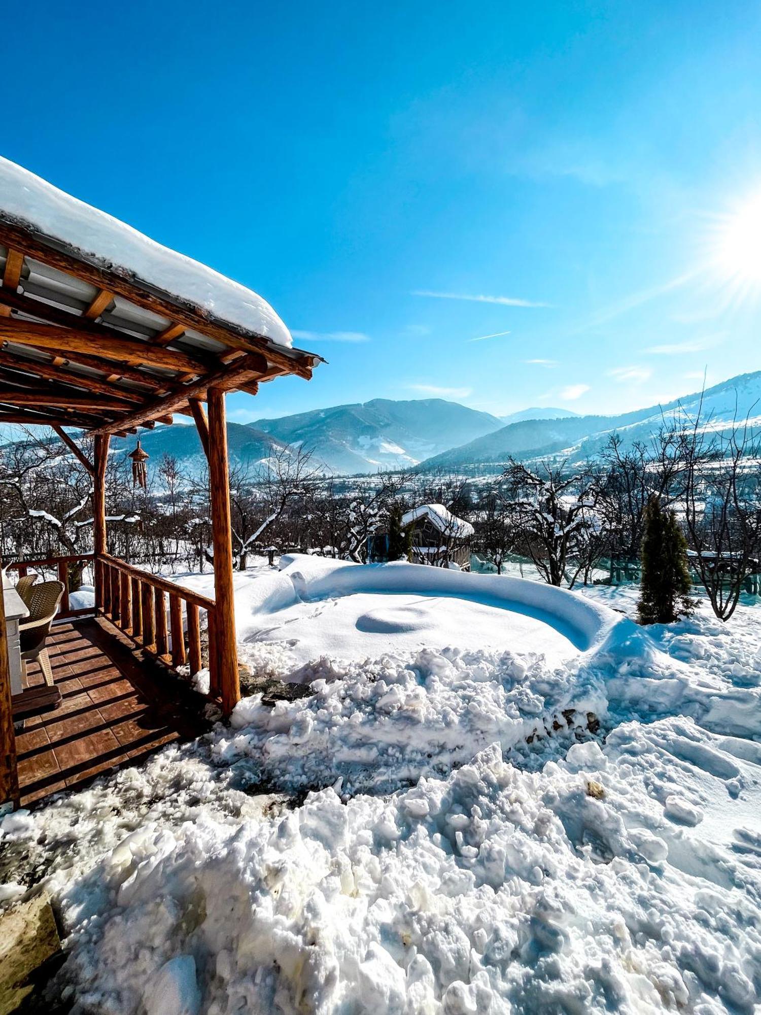 Bed and Breakfast Elysian Fields - The Island Tiny House Sadu Exteriér fotografie