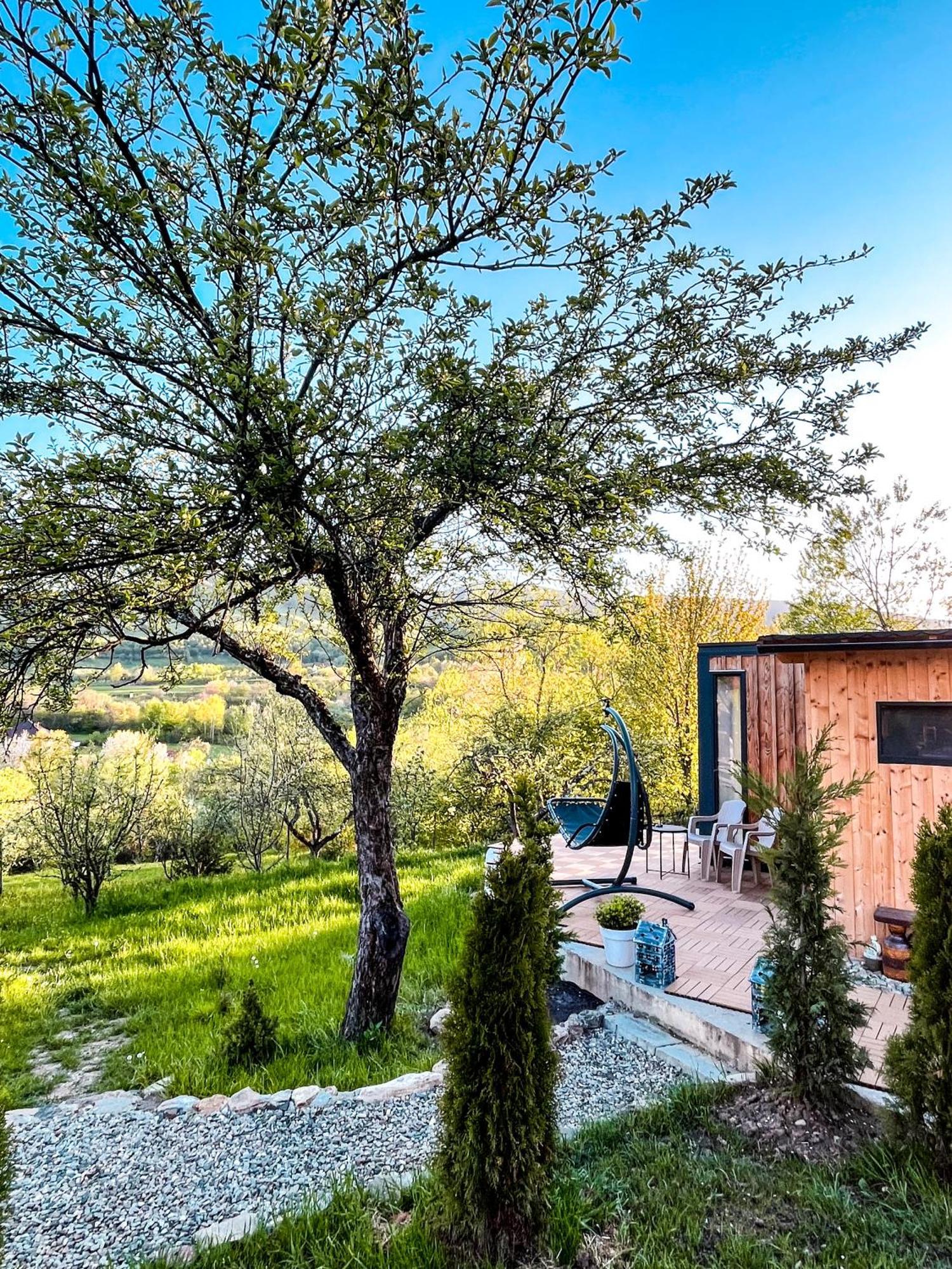 Bed and Breakfast Elysian Fields - The Island Tiny House Sadu Exteriér fotografie