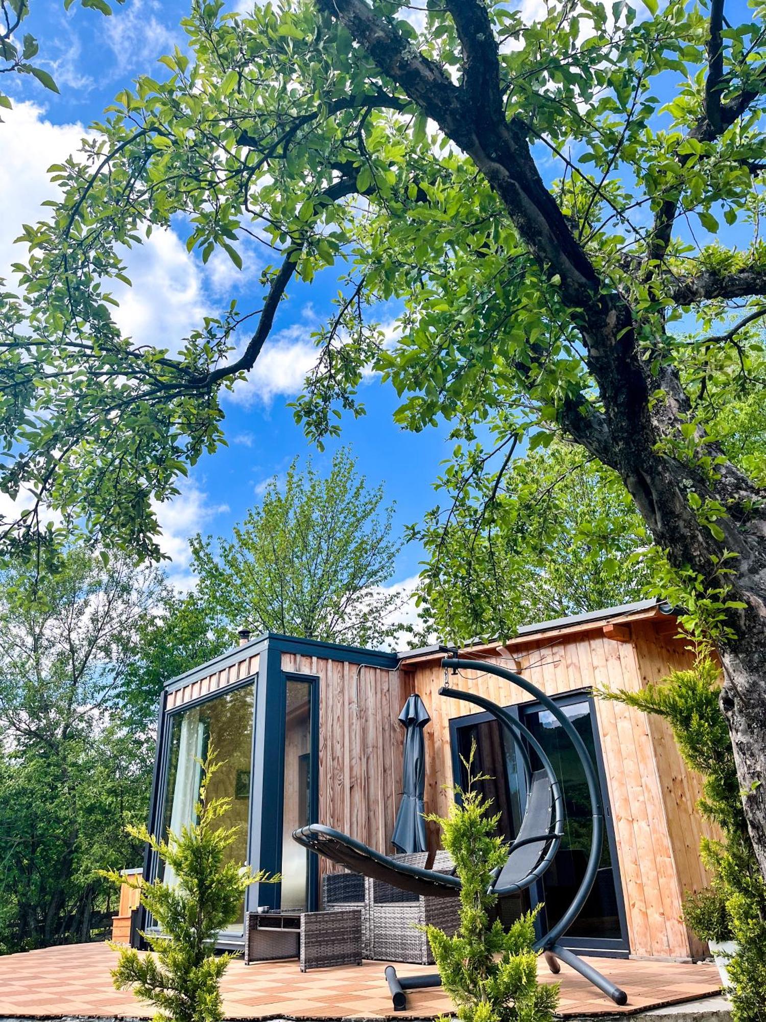 Bed and Breakfast Elysian Fields - The Island Tiny House Sadu Exteriér fotografie